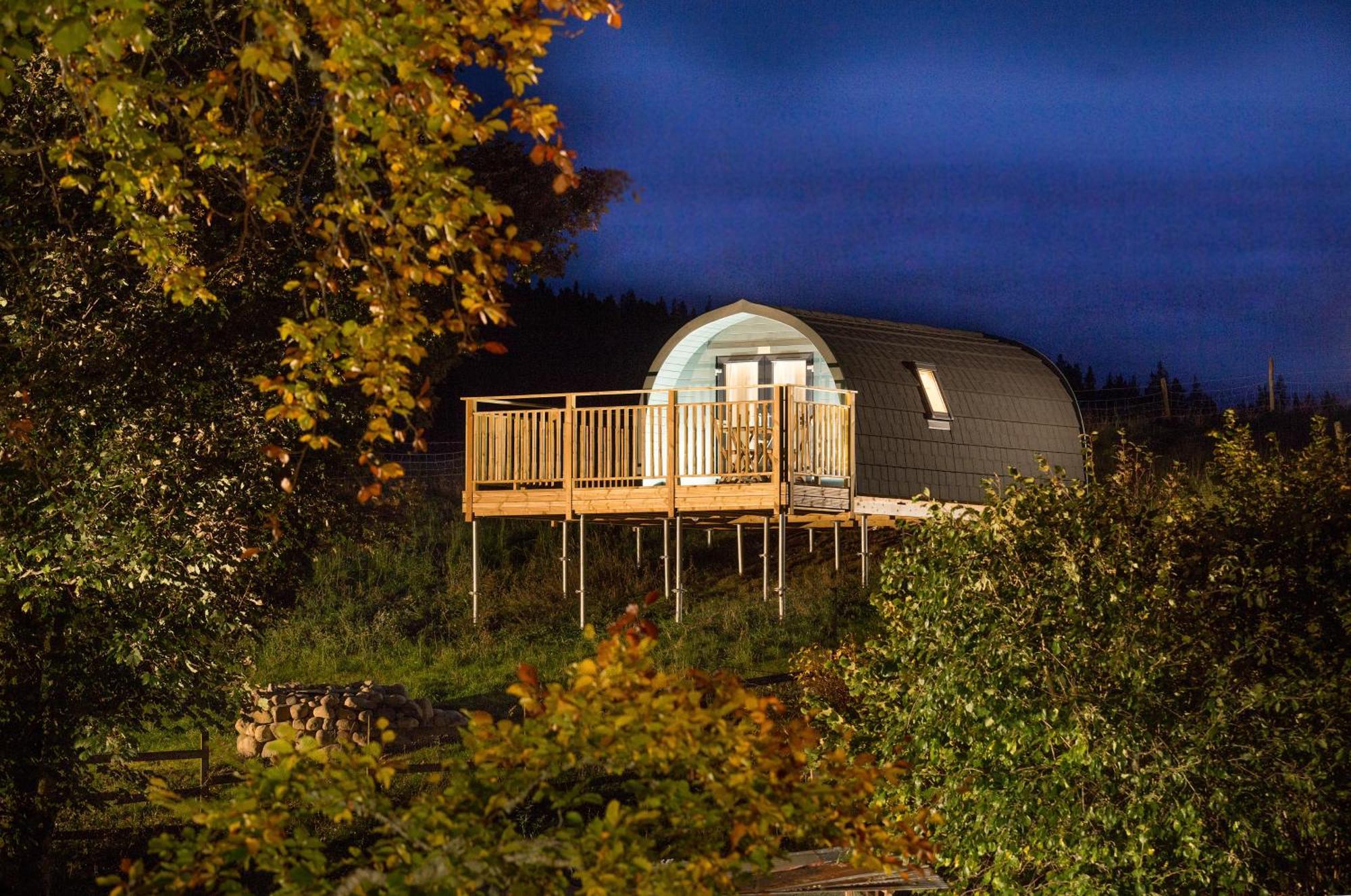Spectacular Mountain View Ecopod Chalet *
