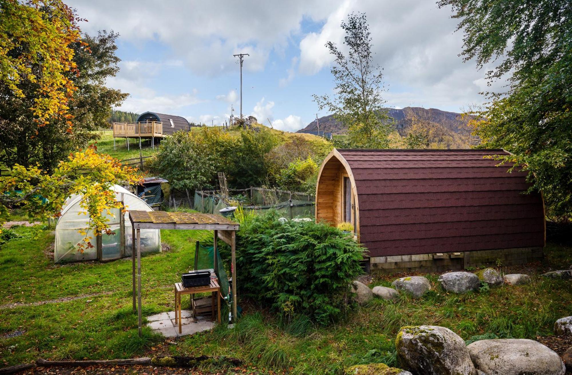 Spectacular Mountain View Ecopod Chalet *